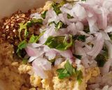A picture of step 3 of Kahsari dal pakoras.