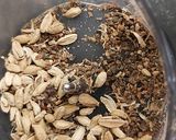 A picture of step 4 of Nutty vermicelli.