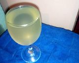 A picture of step 4 of Pineapple peels juice.