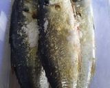 Foto langkah ke 1 dari resep Ikan Geronggong/Cencaru kukus.
