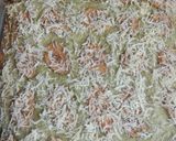 Foto langkah ke 6 dari resep Bolu pisang pandan mix tape keju.