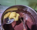Foto langkah ke 6 dari resep Chocolate cake no mixer no oven.