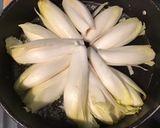 Une image de l'étape 5 de Flan d endives caramélisées à la ricotta,lomo corse et sirop d’érable.