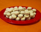 Foto del paso 8 de la receta: Alfajorcitos de Maizena!!