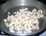 Foto del paso 4 de la receta: Pochoclos salados, picantes saborizados