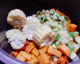 Foto del paso 3 de la receta: Sopa de verduras para mi dieta 🌽🍵