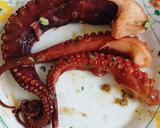 Foto del paso 3 de la receta: Arroz meloso de pulpo y gambones