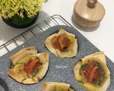Foto langkah ke 3 dari resep Roti Mangkuk dgn telur dan tuna.