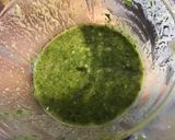 Une image de l'étape 6 de Pesto d ail d ours et basilic aux pignons de pin et parmesan.