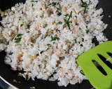 Foto langkah ke 3 dari resep Nasi Daun Jeruk Ayam.