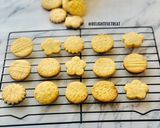 A picture of step 9 of Butter cookies 🍪.