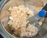 Hình bước làm 1 của món Bánh mì Tôm Phô Mai Mayonnaise bằng Nồi chiên không dầu