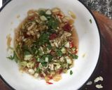 Hình bước làm 2 của món Gỏi sò huyết