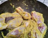 Foto langkah ke 4 dari resep Ayam Ungkep Bumbu Kuning.