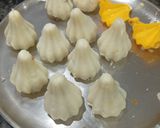 A picture of step 5 of Ukadiche Modak.