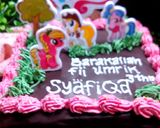 Foto langkah ke 5 dari resep Cake ultah little pony.