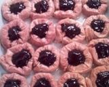 A picture of step 8 of Chocolate nests with syrup.