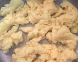 Foto langkah ke 5 dari resep Sus/Soes/Choux pastry Ekonomis dan Simple (no butter, no mixer).