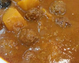 صورة لخطوة 7 من وصفة مرقة كفتة لحم بالبطاطا والباميا🍜