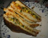 પીઝા ક્લબ સેન્ડવીચ (Pizza Club Sandwich Recipe In Gujarati) રેસીપી સ્ટેપ4ફોટો