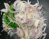 A picture of step 2 of Bellpepper Mushroom Gravy.
