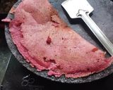 A picture of step 3 of Beetroot dosa.