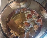 A picture of step 4 of Chili Oil.
