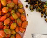 Foto del passaggio 2 della ricetta Composta di rosa canina