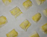 Foto langkah ke 9 dari resep Puff cheese roll porto's.