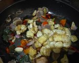 Foto langkah ke 5 dari resep Tumis Tahu Kecap.