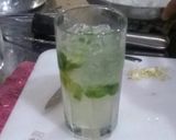 Foto langkah ke 4 dari resep Virgin mojito.