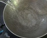 A picture of step 1 of Udon Noodles.