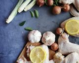 Gambar langkah 1 resipi Ayam masak Bali, di Malaysia.