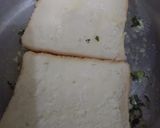 A picture of step 4 of Butter Chili Garlic Toast.