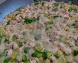 Foto del paso 3 de la receta: Empanadas de pollo y zapallito 🥟