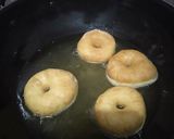 Foto langkah ke 5 dari resep Donat Super Empuk.