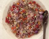 Foto langkah ke 2 dari resep Sambal Matah Bali Nikmat dengan VCO.