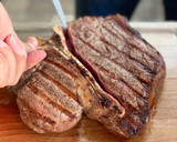 Foto del paso 5 de la receta: Poterhouse a la parrilla (en bloque de sal Himalaya)