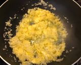 Foto del paso 2 de la receta: Tallarines con Salsa de Camarones