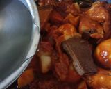 Gambar langkah 3 resipi Kari Ayam Telur Rebus.