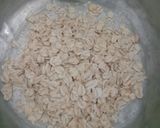 Foto langkah ke 1 dari resep Bubur Oat dan Buah.