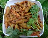 A picture of step 5 of Dry parval masala.