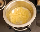 A picture of step 1 of White Sauce Pasta With A Twist.
