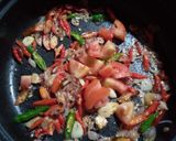 Foto langkah ke 3 dari resep Tumis Bunga Pepaya dan Kacang Panjang.