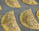 Foto del paso 7 de la receta: Empanadillas de butifarra fresca