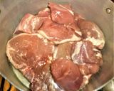 Foto del paso 2 de la receta: Cerdo a la cacerola
