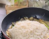 Gambar langkah 2 resipi Nasi Serai.