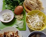 Foto langkah ke 1 dari resep Bakmi Goreng Ayam Bakso.