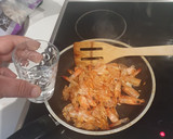 Foto del paso 2 de la receta: Arroz con pulpo, calamares y langostinos