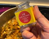 Foto del paso 5 de la receta: Arroz con sepia y alcachofas